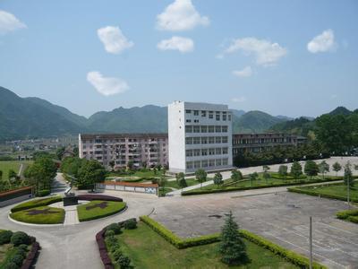 四川宣漢職中
